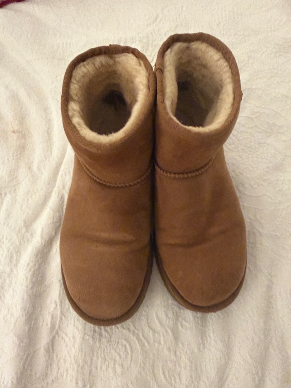 UGG Classic Short Boot - Chestnut